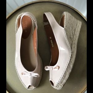 HEYRAUD PARIS PEEP TOE WEDGE ESPADRILLE. SIZE: 39